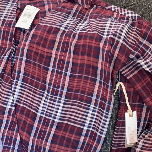 NWT Jessica Simpson plaid pullover nursing top - Picture 8 of 8